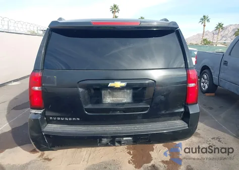 2015 Chevrolet Suburban 1500 Lt z USA, uszkodzony, nr VIN 1GNSCJKC9FR275102